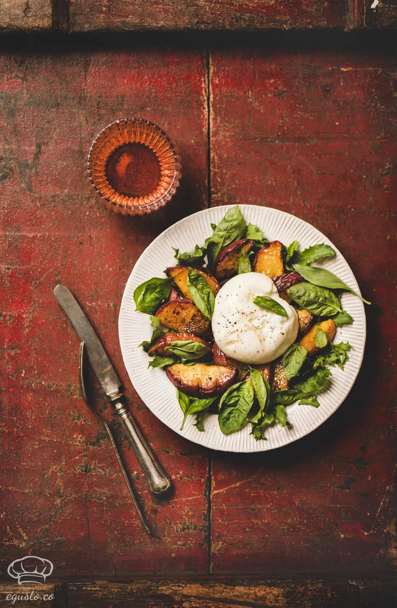 Image for: Elegant Burrata and Peach Crostini